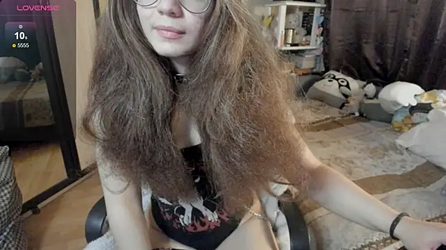 alexiamaleax online show from December 2025 01:17:01 AM