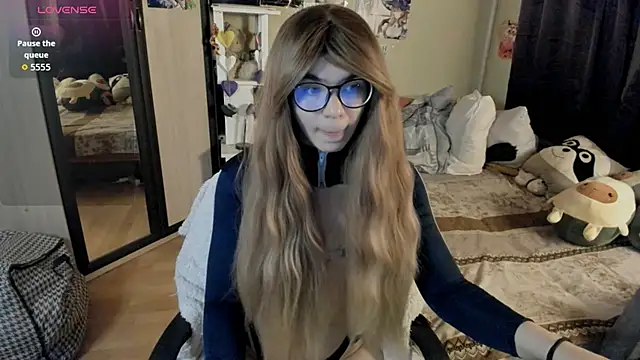 alexiamaleax online show from April 2026 12:39:01 AM