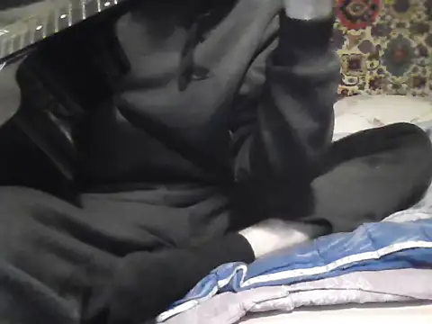 AlferezzSolvajo online show from November 2025 07:18:02 PM