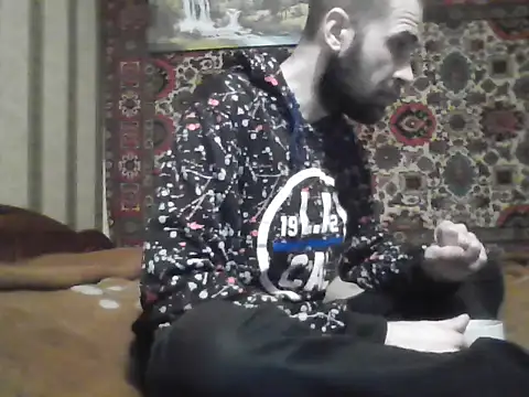 AlferezzSolvajo online show from November 2025 05:38:01 PM