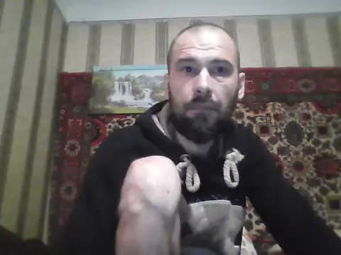 AlferezzSolvajo online show from September 2025 12:44:01 AM