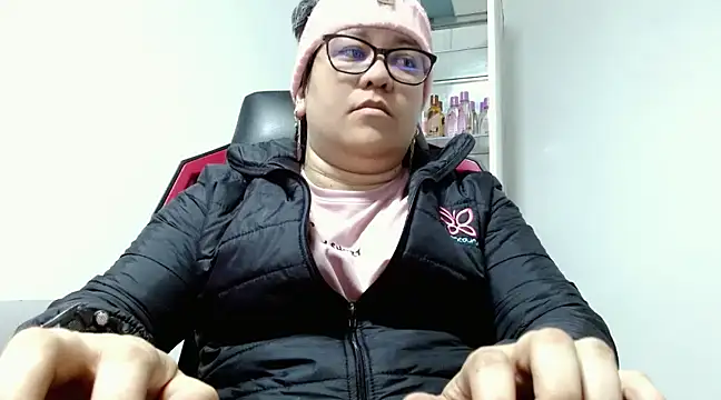 Snapshot of Astrid_Rx chatting on January 2025 01:28:01 PM Astrid Rx online show from January 2025 01:28:01 PM