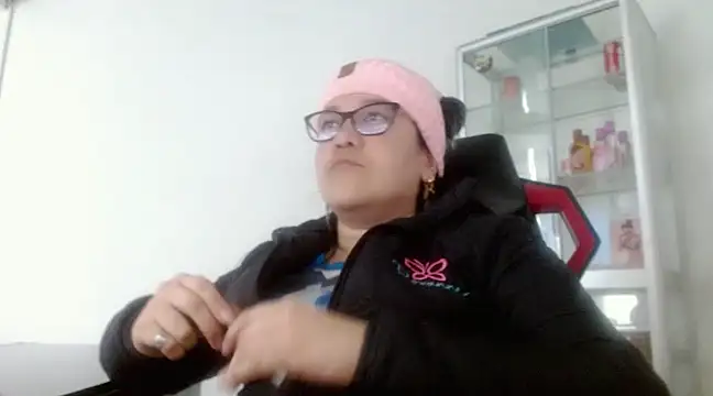 Snapshot of Astrid_Rx chatting on January 2025 06:49:01 PM Astrid Rx online show from January 2025 06:49:01 PM