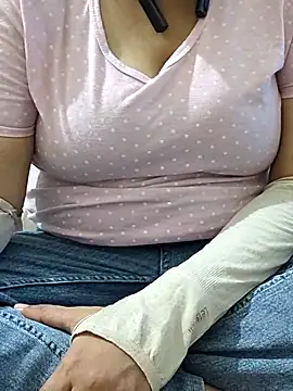 mallupriyapriya online show from November 2025 08:08:02 AM