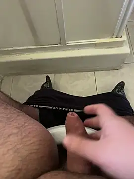 Snapshot of Franco2144 chatting on March 2025 12:44:02 PM Franco2144 online show from March 2025 12:44:02 PM