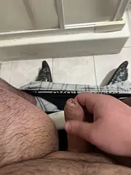 Snapshot of Franco2144 chatting on February 2025 07:21:01 PM Franco2144 online show from February 2025 07:21:01 PM