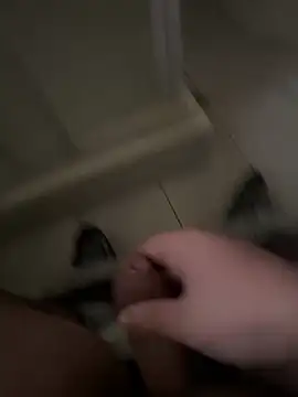 Snapshot of Franco2144 chatting on January 2025 03:29:02 PM Franco2144 online show from January 2025 03:29:02 PM