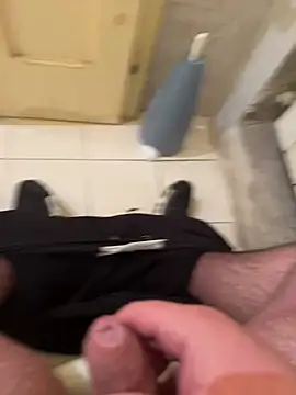 Snapshot of Franco2144 chatting on January 2025 11:24:01 PM Franco2144 online show from January 2025 11:24:01 PM