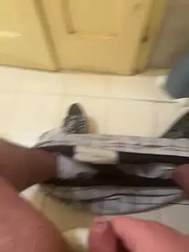 Snapshot of Franco2144 chatting on January 2025 05:44:02 PM Franco2144 online show from January 2025 05:44:02 PM