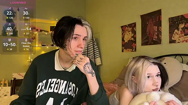VeryRare TwinS online show from October 2025 10:42:02 PM