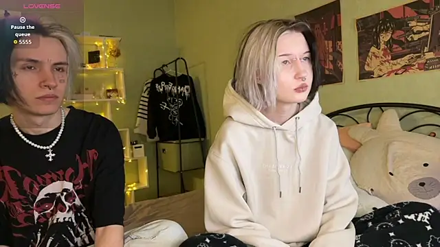 VeryRare TwinS online show from November 2025 02:11:02 AM