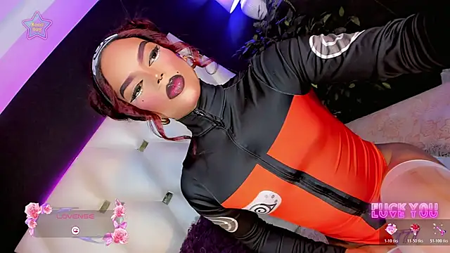 Diva Smith02 online show from May 2026 11:05:01 AM