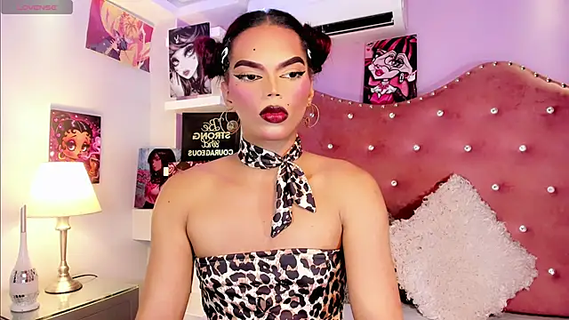 Diva Smith02 online show from May 2026 11:05:02 AM