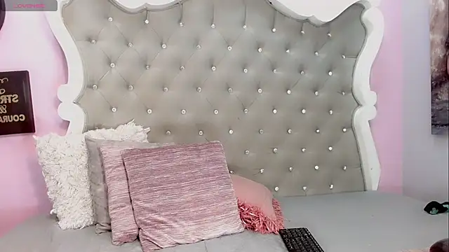 Diva Smith02 online show from January 2025 05:55:02 PM