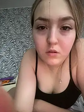 Snapshot of Emilie_Kitty chatting on January 2025 06:55:02 AM Emilie Kitty online show from January 2025 06:55:02 AM