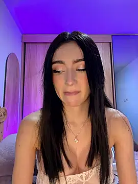 Maddy Jones online show from January 2026 02:26:02 AM