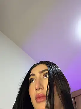 Maddy Jones online show from May 2026 02:51:02 AM