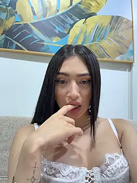 Snapshot of Maddy_Jones chatting on July 2026 02:34:02 AM Maddy Jones online show from July 2026 02:34:02 AM