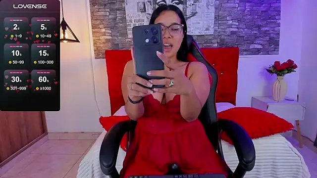 Emily sc online show from September 2025 01:37:02 PM