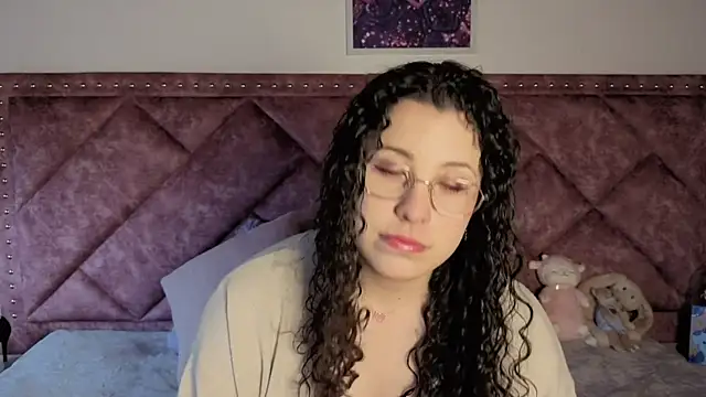 Snapshot of Charlotte__Miller chatting on September 2025 11:21:01 AM Charlotte Miller online show from September 2025 11:21:01 AM