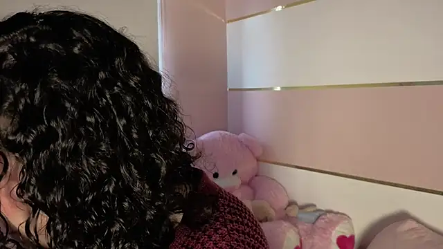 Charlotte  Miller online show from November 2025 11:46:03 AM