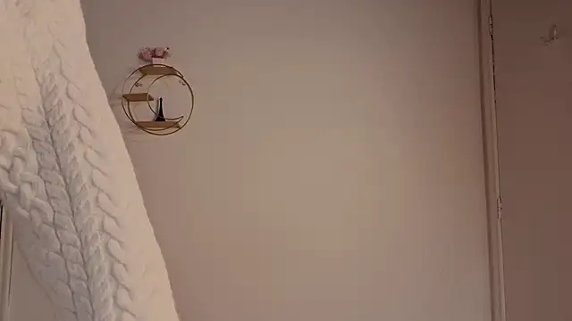 Charlotte  Miller online show from March 2026 11:39:02 AM