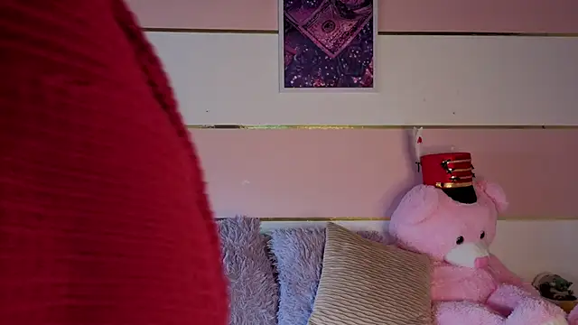 Charlotte  Miller online show from January 2026 01:07:01 PM