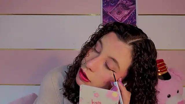 Charlotte  Miller online show from January 2026 11:47:01 AM