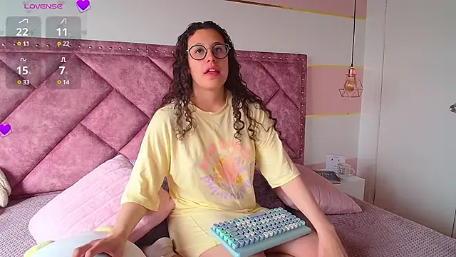 Snapshot of Charlotte__Miller chatting on February 2025 12:49:02 PM Charlotte Miller online show from February 2025 12:49:02 PM