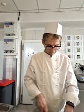 HoundingIniquity online show from June 2026 01:05:01 AM