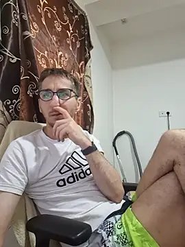 HoundingIniquity online show from June 2026 06:46:02 AM