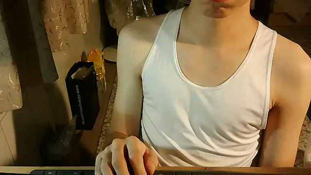 KYU890428 online show from October 2025 06:30:02 PM