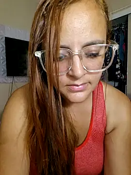 AliceRuivinha2 online show from October 2025 05:02:02 PM