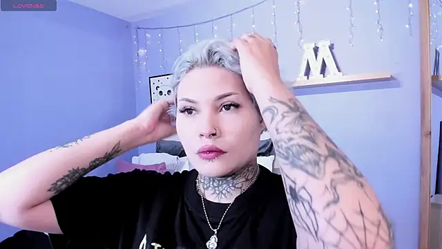 jinxv nuss online show from October 2025 11:24:02 AM