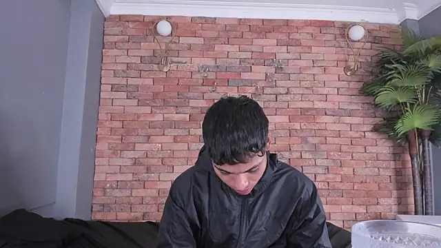 adam piarse01 online show from November 2025 03:16:01 AM