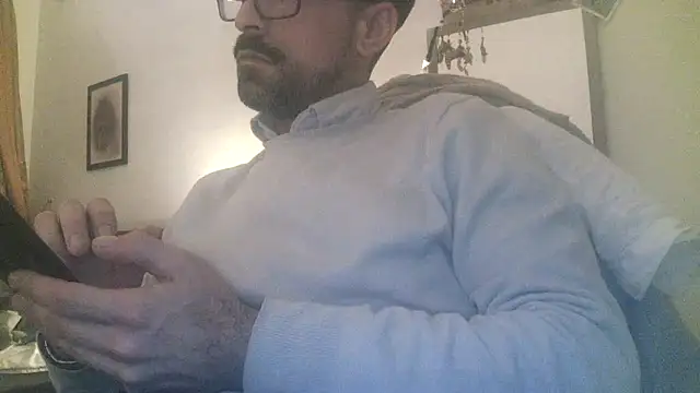 Patrickhound online show from November 2025 01:38:01 AM