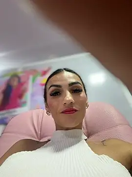 Samantha bigboobs online show from February 2026 09:36:01 PM