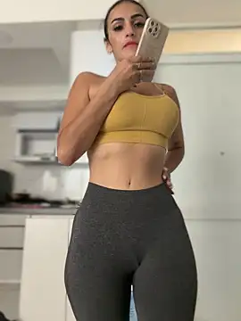 Samantha bigboobs online show from March 2026 06:45:01 PM