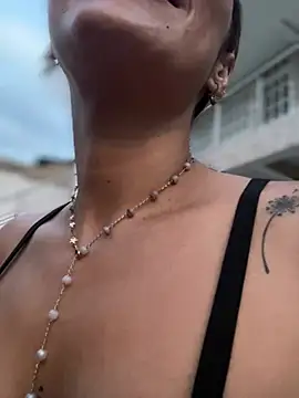 Samantha bigboobs online show from March 2025 11:15:01 PM