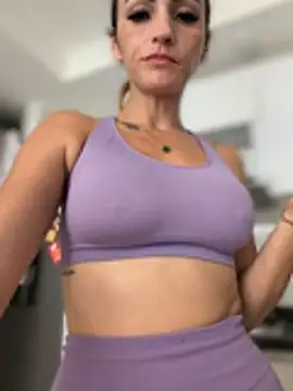 Samantha bigboobs online show from March 2026 03:32:02 PM