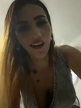 Samantha bigboobs online show from March 2026 10:49:02 PM