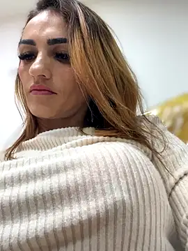 Snapshot of Samantha_bigboobs chatting on October 2025 03:09:02 PM Samantha bigboobs online show from October 2025 03:09:02 PM