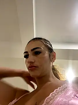 Snapshot of Samantha_bigboobs chatting on November 2025 09:25:01 AM Samantha bigboobs online show from November 2025 09:25:01 AM