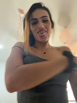 Samantha bigboobs online show from March 2026 08:13:01 PM