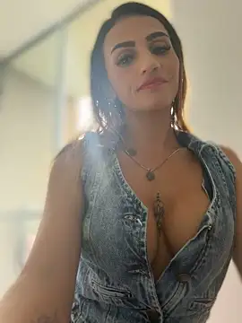 Samantha bigboobs online show from April 2026 06:14:01 PM