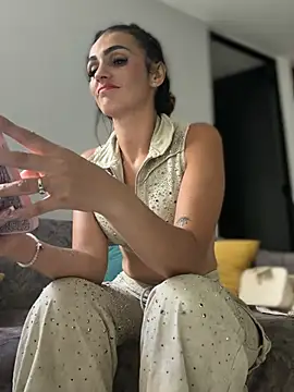 Samantha bigboobs online show from June 2026 12:00:02 PM