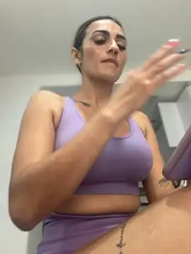 Samantha bigboobs online show from February 2026 07:01:01 PM