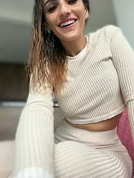 Samantha bigboobs online show from April 2026 10:06:02 PM