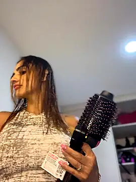 Snapshot of Samantha_bigboobs chatting on October 2025 10:41:02 PM Samantha bigboobs online show from October 2025 10:41:02 PM