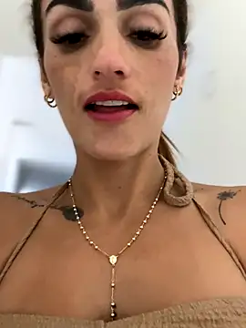 Snapshot of Samantha_bigboobs chatting on December 2025 01:28:01 PM Samantha bigboobs online show from December 2025 01:28:01 PM